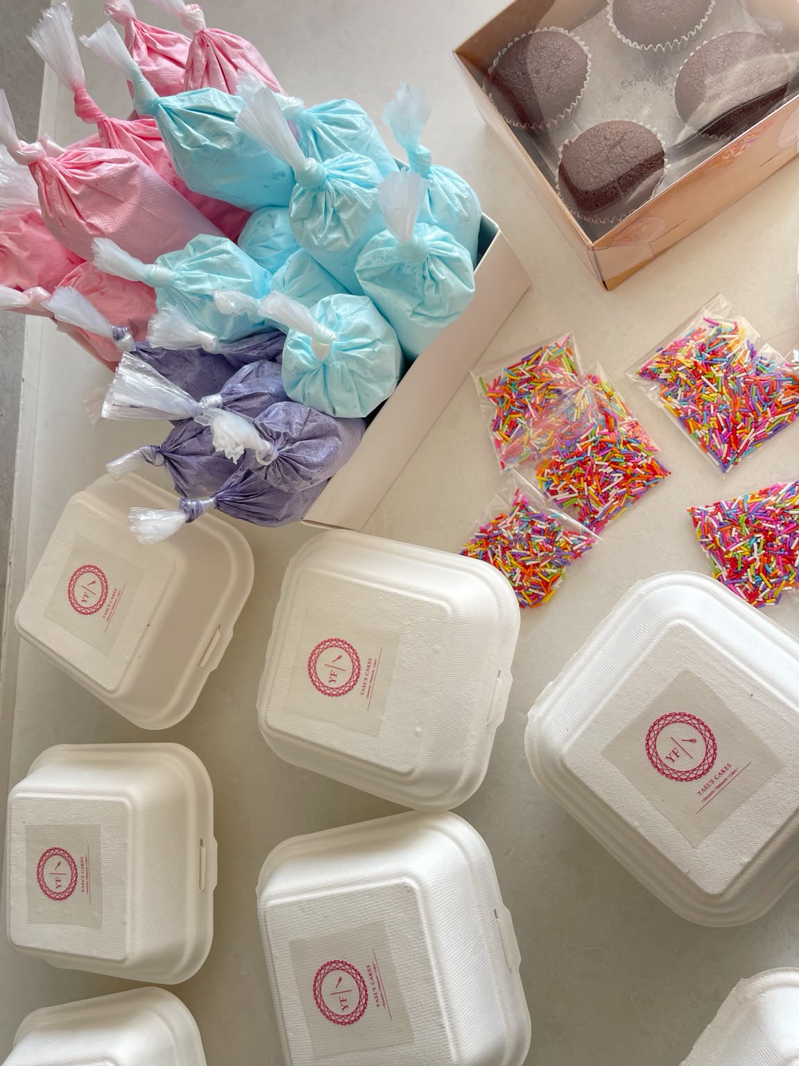פוסטר קייטנת אפייה לילדים של Yael's Cakes ביפו